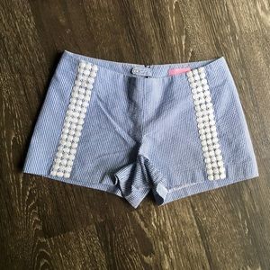 Lilly Pullitzer Blue Seersucker Liza Shorts Size 0